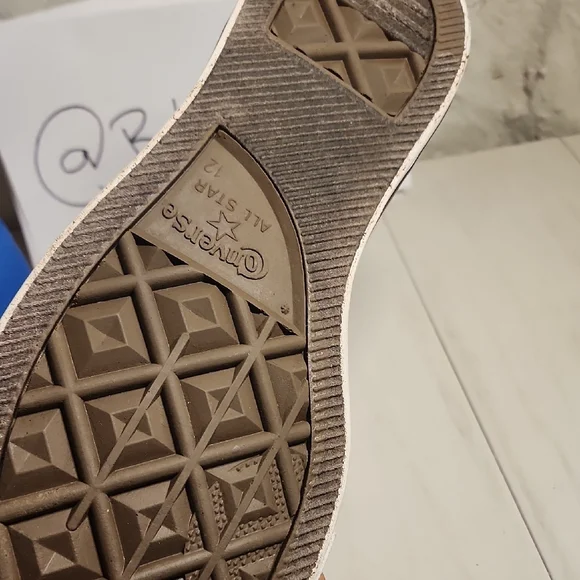 Converse Blue and White Sneakers - Picture 4 of 7